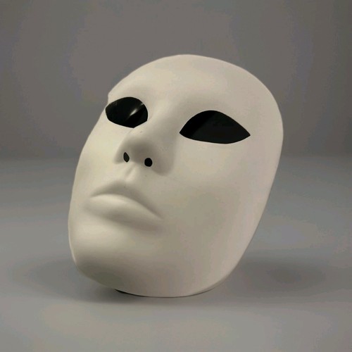Eyes wide shut venetian mask - eyes,