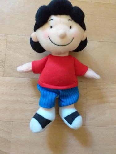 Snoopy lucy beanie soft toy - lucy,