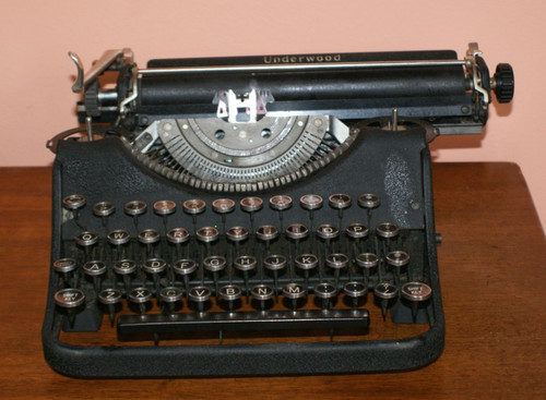 Underwood typewriter leader - underwood, ￼leader