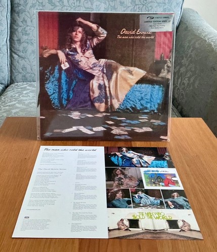 David bowie the man - bowie:, sold