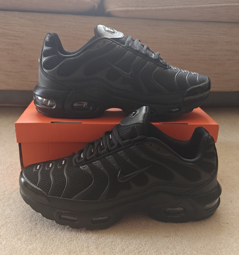 Nike triple black tns - nike,
