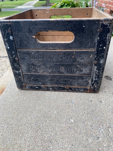 Wooden delton michigan milk - delton,