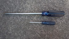 2 vintage Gordon Screwdrivers