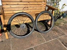 Mavic Cosmic SL 40 Wheels Tubeless Pirelli Tyres. Carbon Wheels Rim Brake