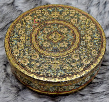 VINTAGE HUNTLEY & AND PALMERS EMBOSSED FLORAL DESIGN ROUND BISCUIT TIN