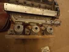 Jaguar Triple Carb Carburettor