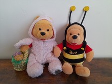 Vintage Disney store Winnie the pooh bumble bee & Bunny costume Plush  8" set