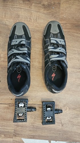 Specialized cycling shoes with - specialized,