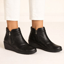 Womens Cushion Walk Ankle Boot