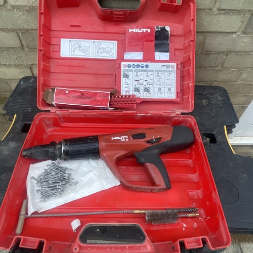 Hilti dx5 powder - actuated, nail