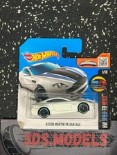 ASTON MARTIN VANTAGE V8 WHITE