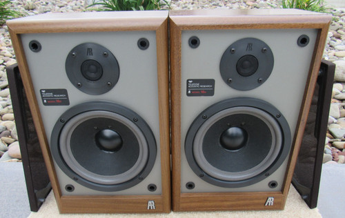 Acoustic research 18b - research,