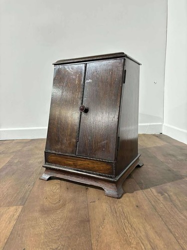 Vintage oak two door - two,