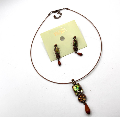Wallis abalone necklace