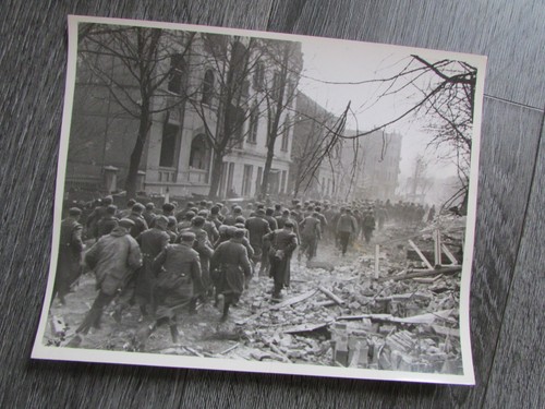 British commandos capture - british,