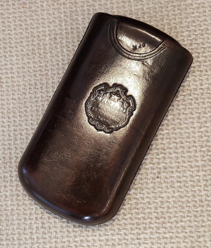 Antique leather cigar case ne - antique, "ne