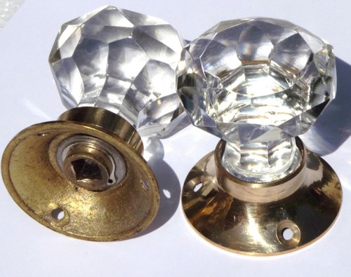 Cut glass mortice sparkling