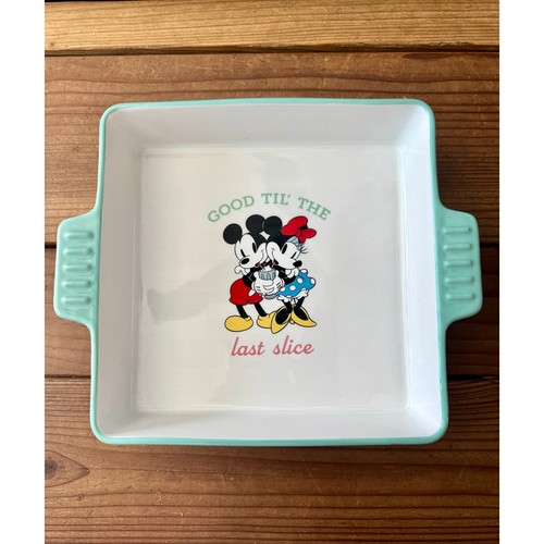 Disney eats mickey minnie - disney,
