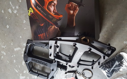 Dmr brendog vault pedals - vault, (new)