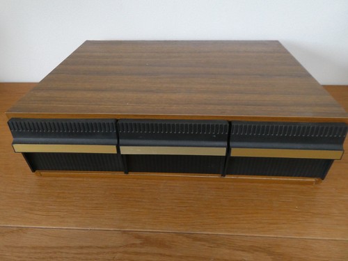 1970 retro draw side by - 3,