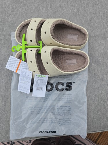 Bnwt croz classic cozzzi - bnwt,