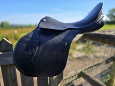 17 Inch 8DD CLIFF BARNSBY  GP JUMP SADDLE