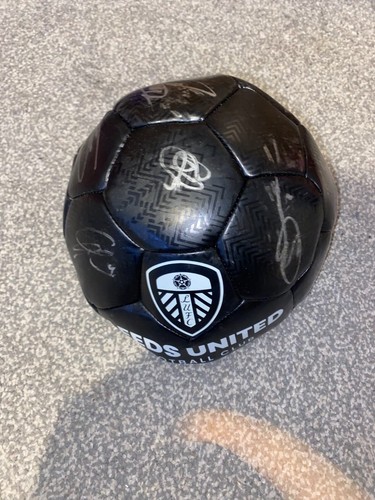 Leeds united signed football