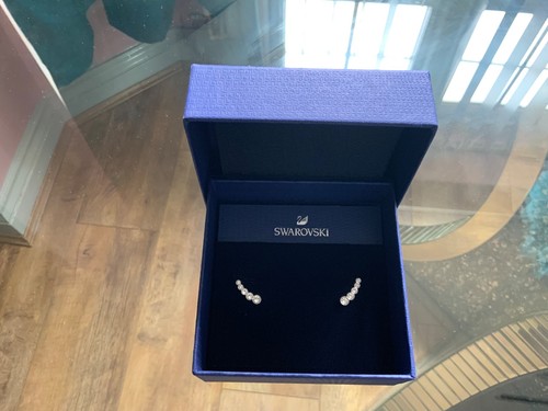 Swarovski earrings new box - swarovski,