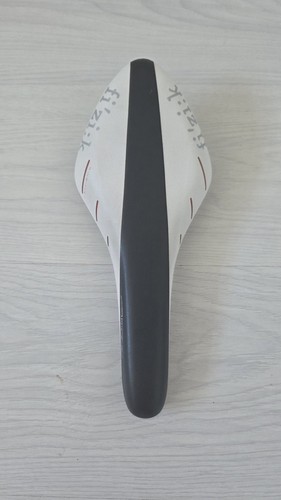 Fizik arione saddle kium - arione,