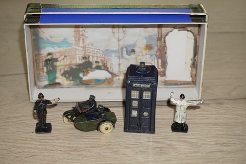 Dinky toys pre war police - pre-war,