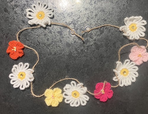 New hand crochet sparkly - 🌸,