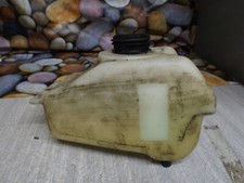 Tohatsu outboard motor early type 3.5 HP fuel tank Good condition. No cap or tap