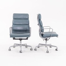 2005 Herman Miller Eames Soft Pad Executive Desk Chair in Blue Leather 15+ Avail