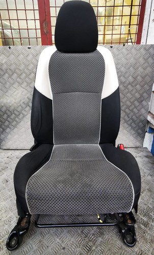 Toyota yaris 14 15 - toyota,