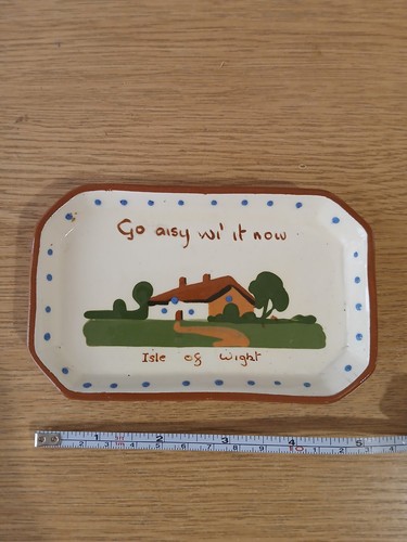 Dartmouth pottery motto - dartmouth, ware