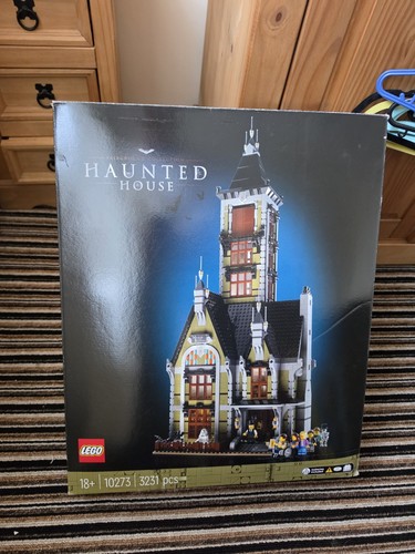 Lego icons haunted house 10273 - icons,