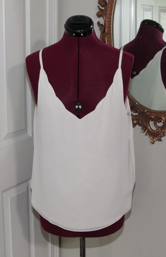 Revelry ivory scalloped neck - revelry,