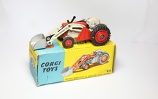 Corgi 53 Massey Ferguson 65 Tractor With Shovel In Original Box - Excellent