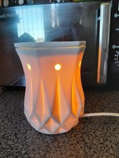 SCENTSY FULL SIZE 'ALABASTER'