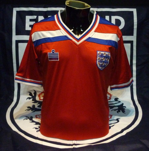 England football shirt 1982 - shirt,
