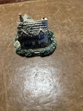 Vintage Country Pub house Ornament By Mistywood Collectibles 9x6x8cm