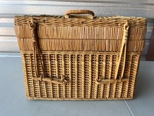 Vintage . Woven Rattan Picnic