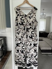 Pomodoro Black & Cream Floral