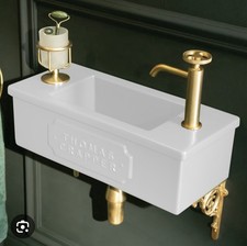 STUNNING UNUSED THOMAS CRAPPER