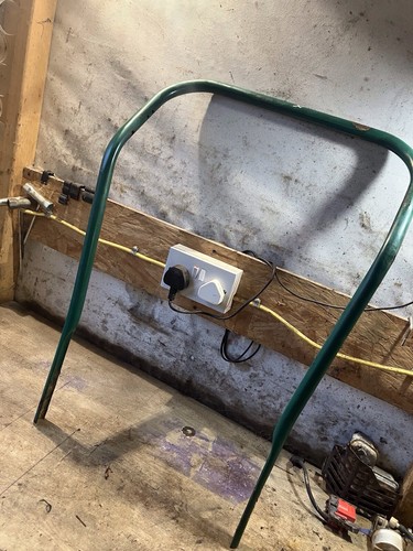 Upper handlebar qualcast - upper,