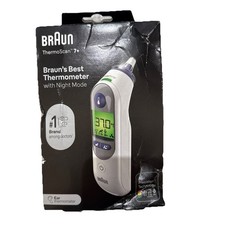 Braun ThermoScan 7+ Ear Thermometer Age Precision with Night Mode IRT6525 