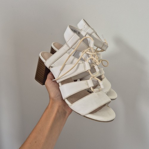 White faux leather chunky heel