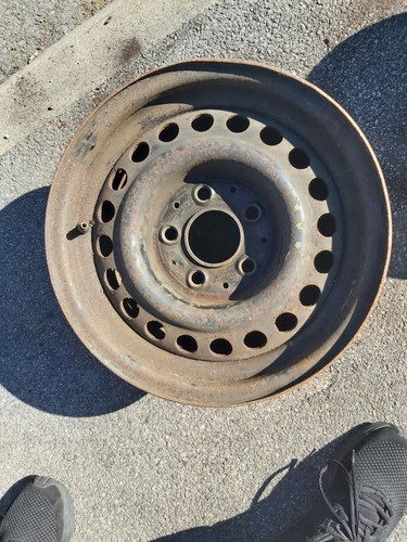Mercedes steel wheel - mercedes,