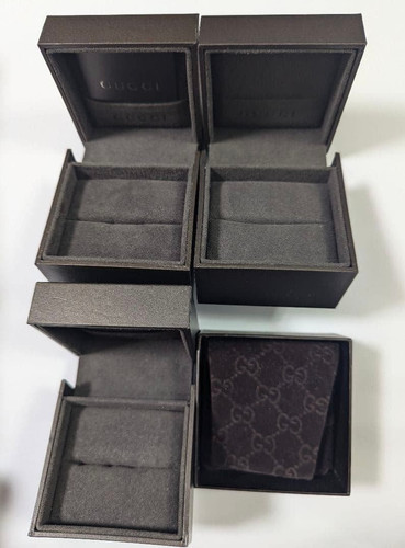 Gucci ring case empty - , only