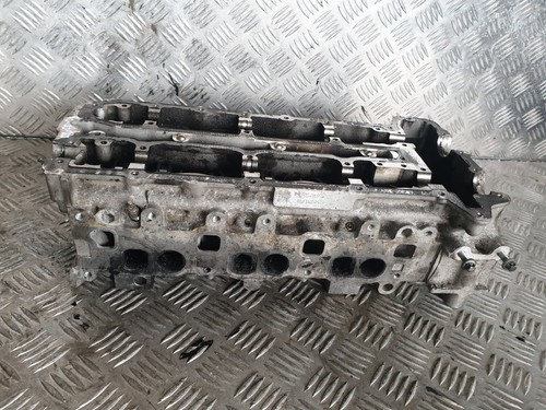 Mercedes class cylinder head - mercedes,